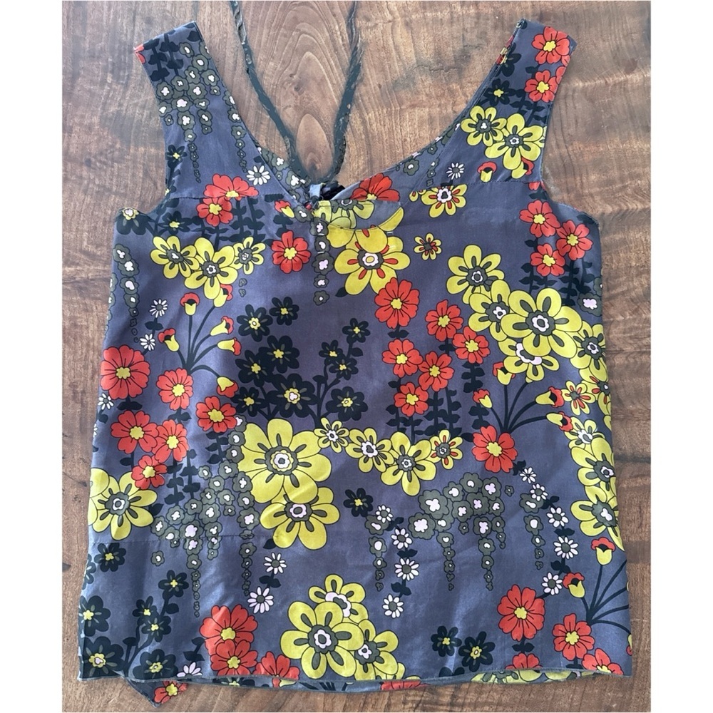Authentic Marni 100% Silk Vibrant retro Floral Cascading Ruffle Floral Shell Top - Picture 7 of 13